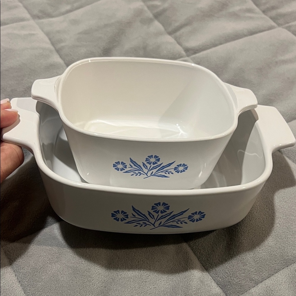 Vintage Corning Ware! White with blue cornflower design. 2 Baking Dishes.